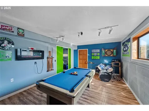 2355 Lombard Street North Bend OR 97459