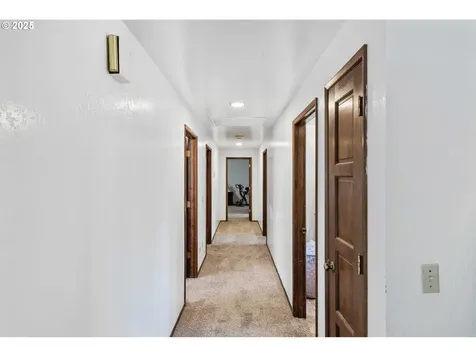 2355 Lombard Street North Bend OR 97459