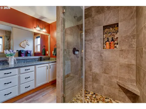 1088 S Sycamore Street Canby OR 97013