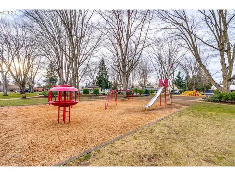 1088 S Sycamore Street Canby OR 97013