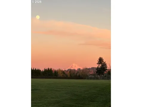1088 S Sycamore Street Canby OR 97013