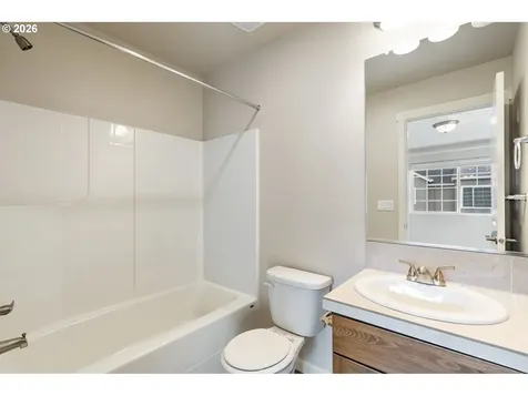 7436 NW Elise Avenue Portland OR 97229