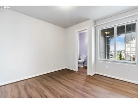 7436 NW Elise Avenue Portland OR 97229
