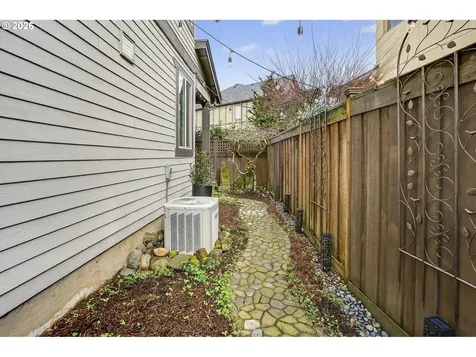 28677 SW Costa Circle Wilsonville OR 97070
