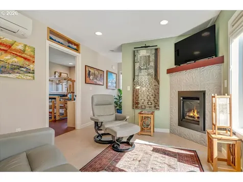 1255 Reserve Street Silverton OR 97381