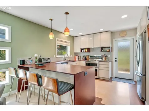 1255 Reserve Street Silverton OR 97381