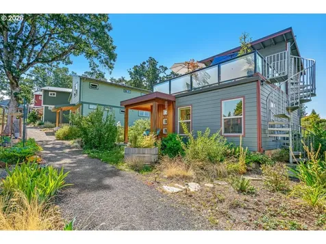 1255 Reserve Street Silverton OR 97381