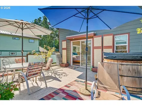 1255 Reserve Street Silverton OR 97381