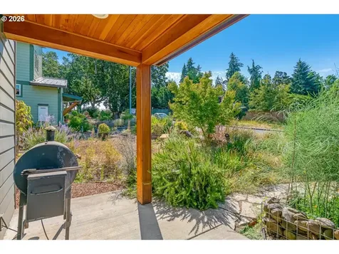 1255 Reserve Street Silverton OR 97381