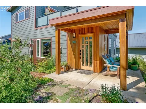 1255 Reserve Street Silverton OR 97381