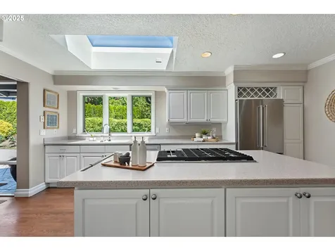 4004 SW Westdale Drive Portland OR 97221