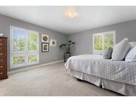 4004 SW Westdale Drive Portland OR 97221