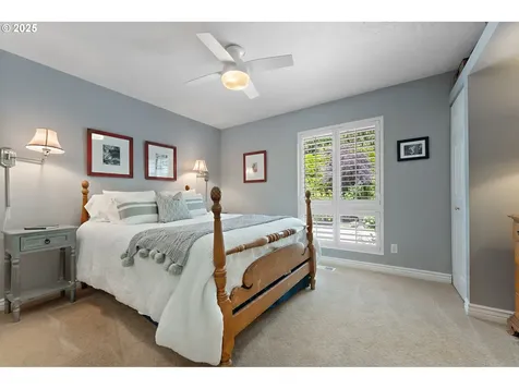 4004 SW Westdale Drive Portland OR 97221