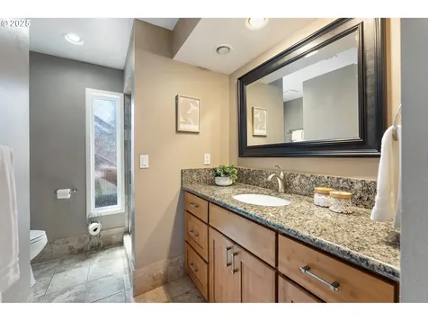 4004 SW Westdale Drive Portland OR 97221