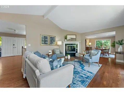 4004 SW Westdale Drive Portland OR 97221