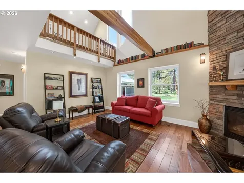 495 Indian Point Lane Glide OR 97443
