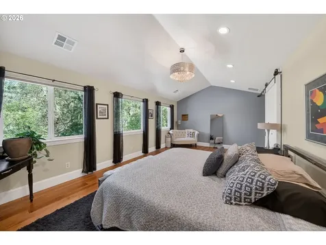 495 Indian Point Lane Glide OR 97443