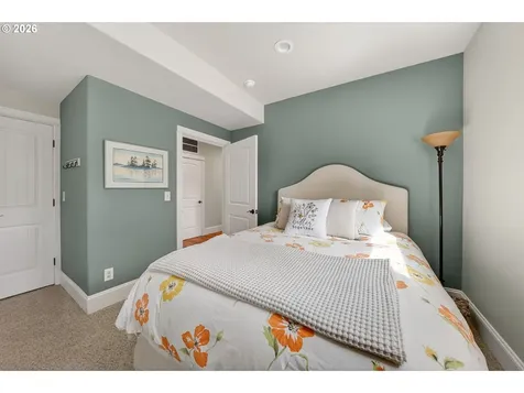 495 Indian Point Lane Glide OR 97443