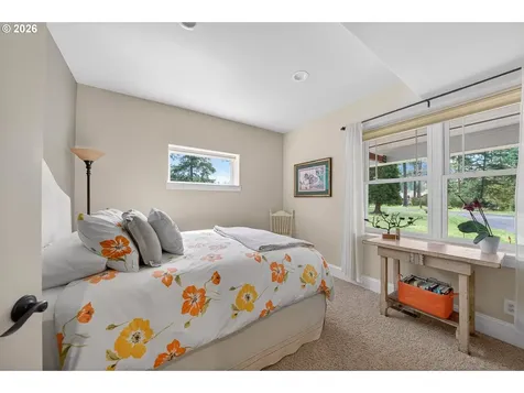 495 Indian Point Lane Glide OR 97443