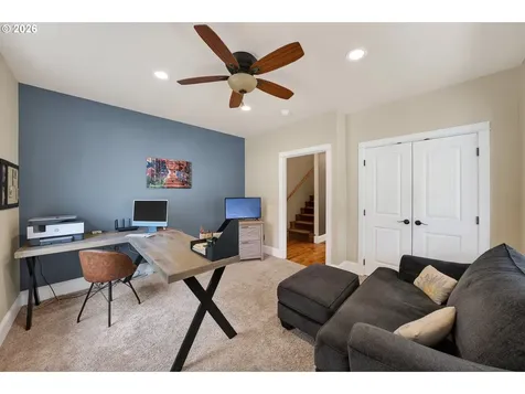 495 Indian Point Lane Glide OR 97443