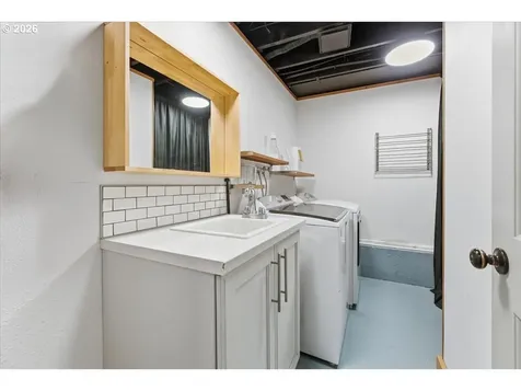 11505 SE Flavel Street Portland OR 97266