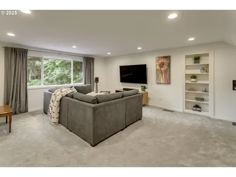 7230 SW Sorrento Road Beaverton OR 97008