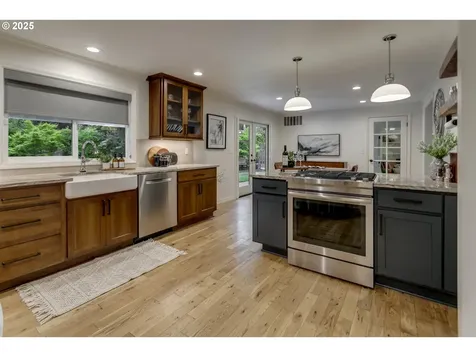 7230 SW Sorrento Road Beaverton OR 97008