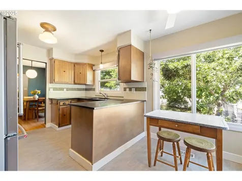 8920 SE Cora Street Portland OR 97266