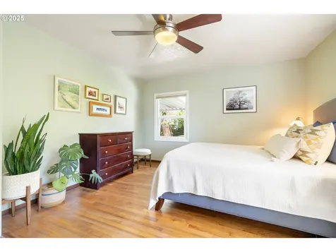 8920 SE Cora Street Portland OR 97266