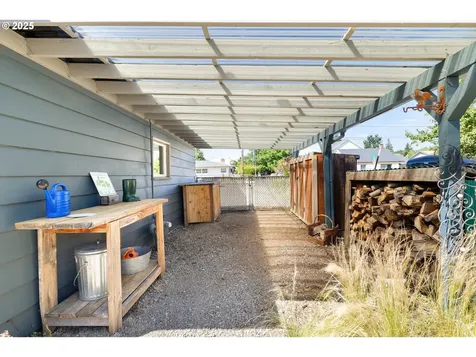 8920 SE Cora Street Portland OR 97266