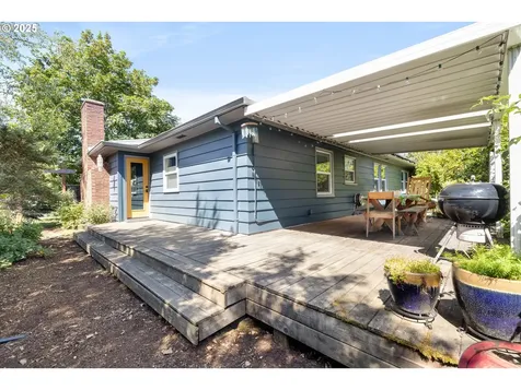 8920 SE Cora Street Portland OR 97266
