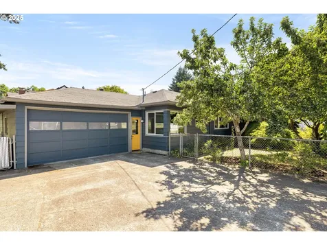 8920 SE Cora Street Portland OR 97266