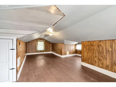 761 SE Polk Street Camas WA 98607