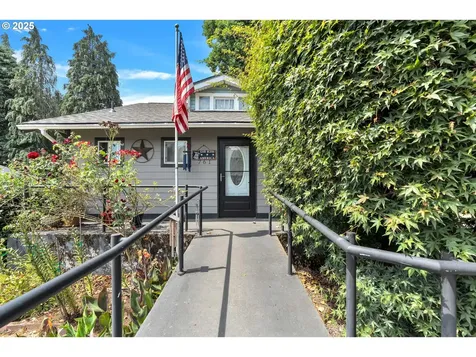 761 SE Polk Street Camas WA 98607