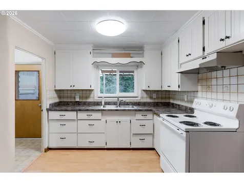 3329 Virginia Way Longview WA 98632