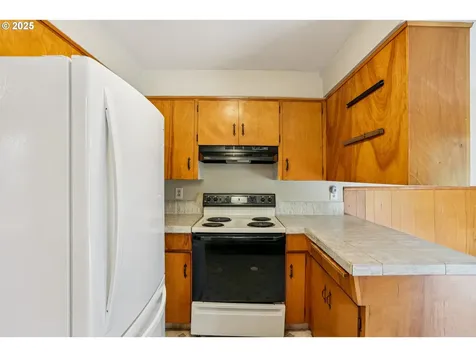 131 SE Anne Street Mcminnville OR 97128