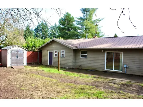 131 SE Anne Street Mcminnville OR 97128