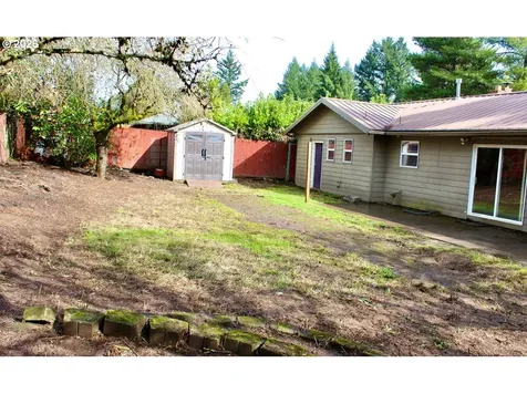 131 SE Anne Street Mcminnville OR 97128