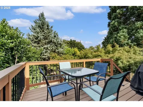 6815 SE 114th Avenue Portland OR 97266