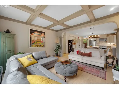4025 NE Rodney Avenue Portland OR 97212