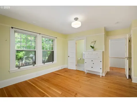 2342 NW Marshall Street Portland OR 97210
