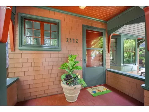 2342 NW Marshall Street Portland OR 97210