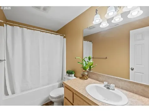 3047 S Cedar Ridge Drive Ridgefield WA 98642