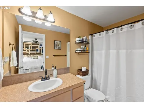 3047 S Cedar Ridge Drive Ridgefield WA 98642
