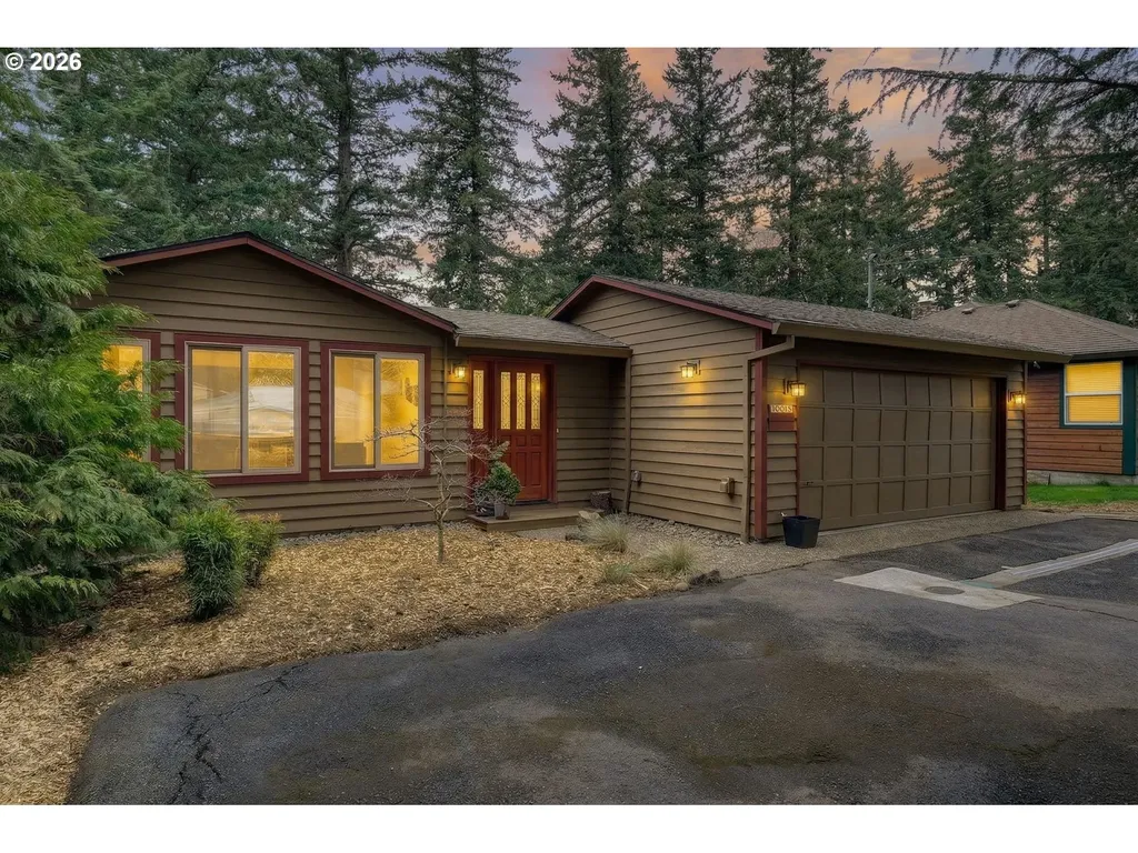 10015 SW 53rd Avenue Portland OR 97219