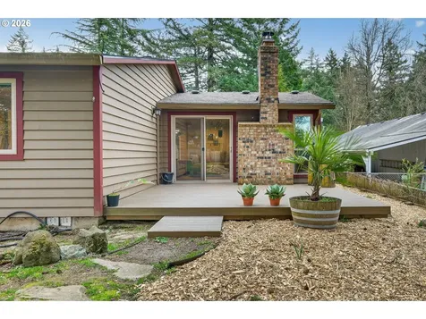 10015 SW 53rd Avenue Portland OR 97219