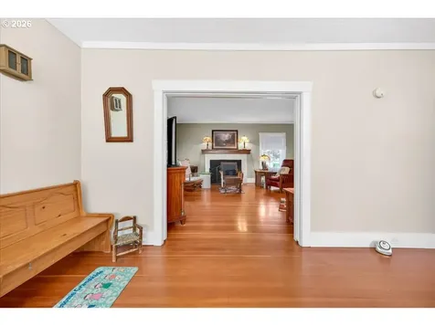 864 State Avenue Vernonia OR 97064