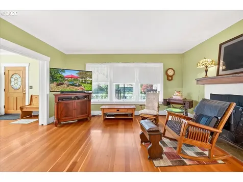 864 State Avenue Vernonia OR 97064