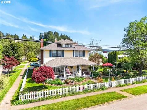 864 State Avenue Vernonia OR 97064