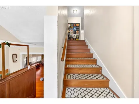 864 State Avenue Vernonia OR 97064